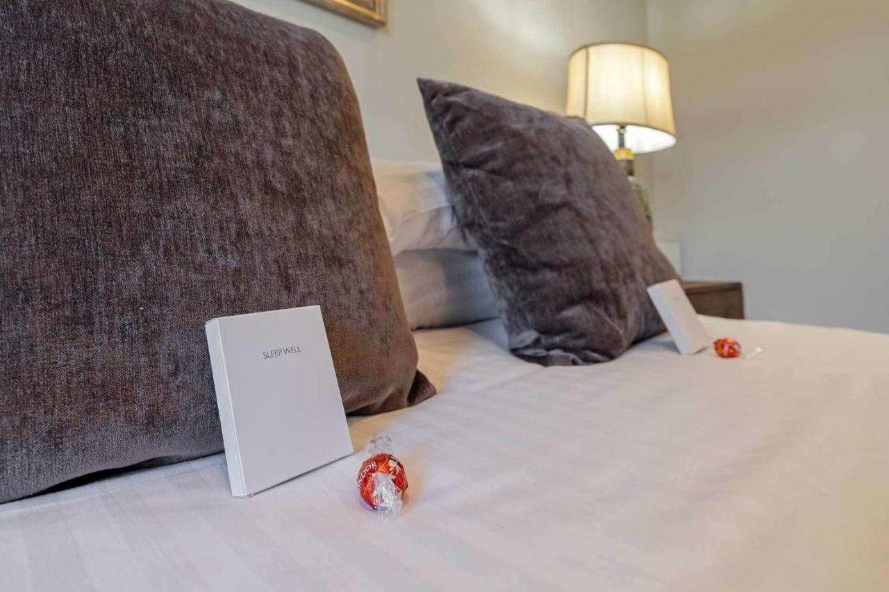 Craignish Apartments فالكيرك الغرفة الصورة